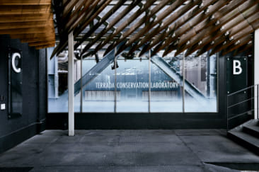 美術品修復工房